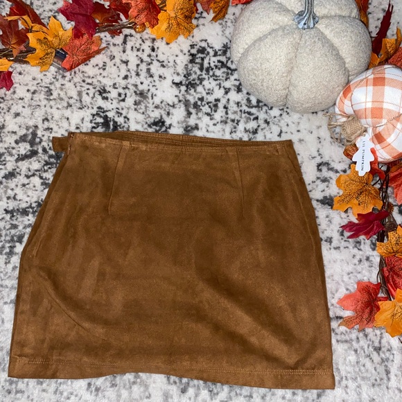 Hollister Skirt - Picture 6 of 6